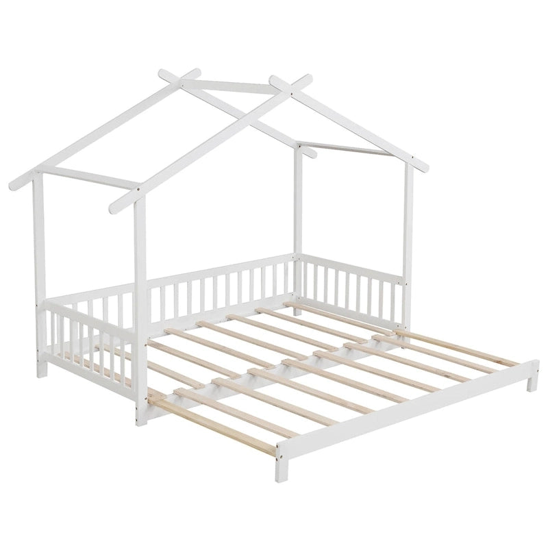 Le lit cabane en bois peut être transformé d'un lit simple en un canapé-lit king-size, avec des barrières de sécurité et des éléments décoratifs.