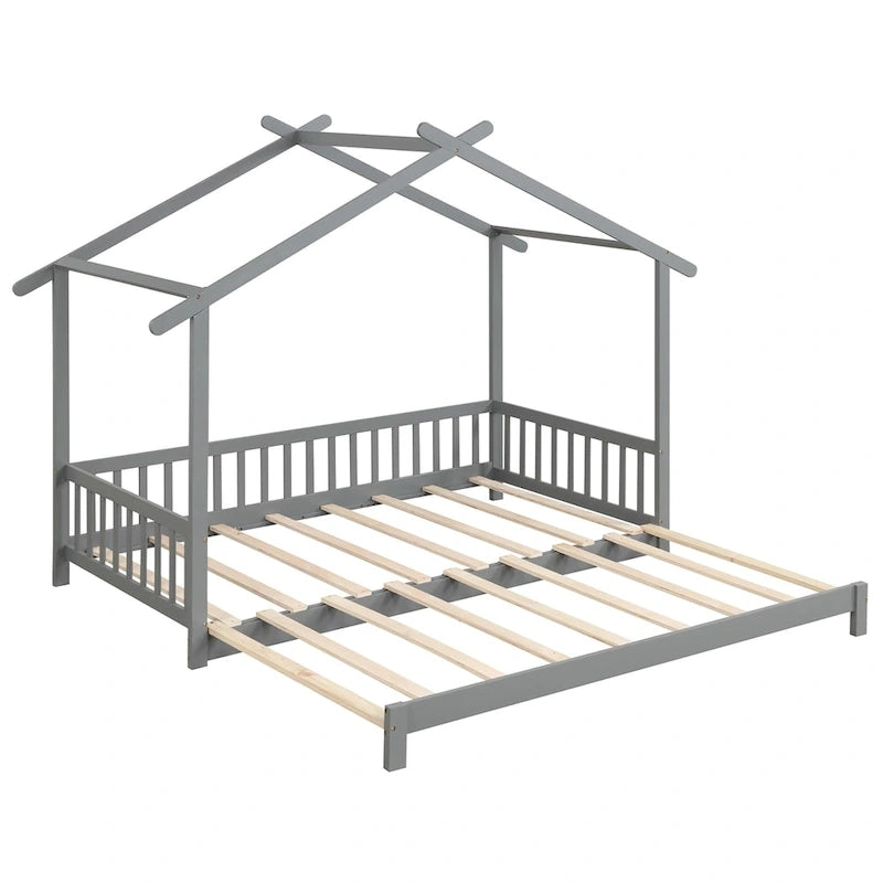 Le lit cabane en bois peut être transformé d'un lit simple en un canapé-lit king-size, avec des barrières de sécurité et des éléments décoratifs.