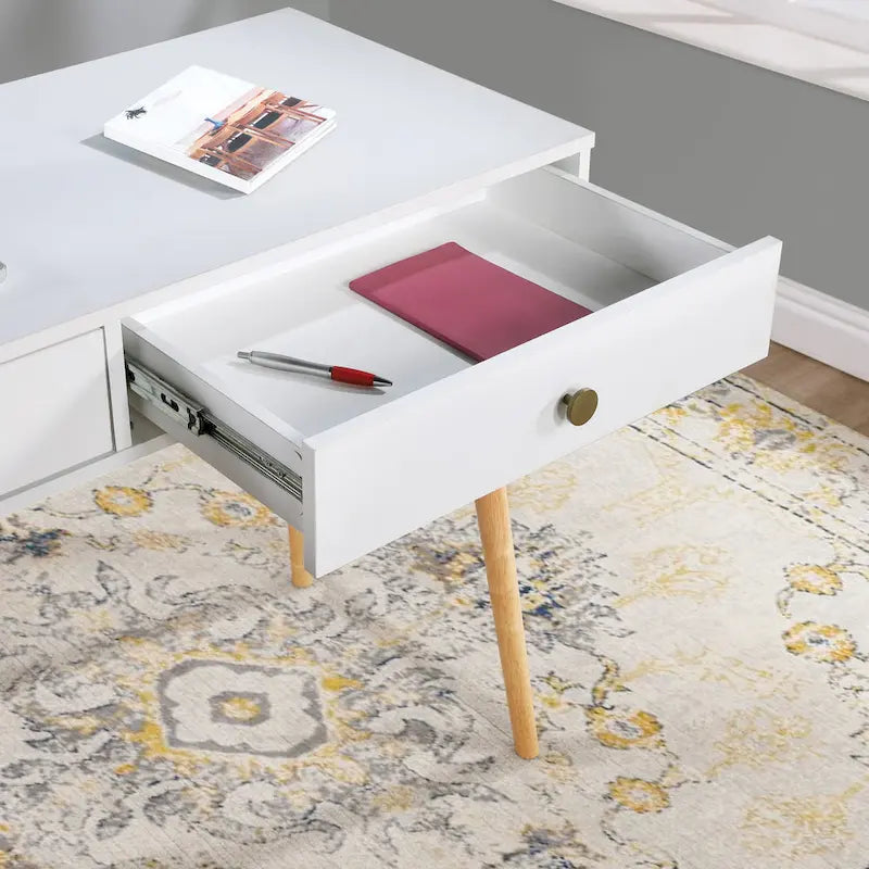 bureau de style médiéval